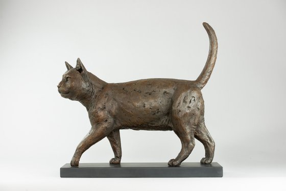 Community Cat (BR sculpture)