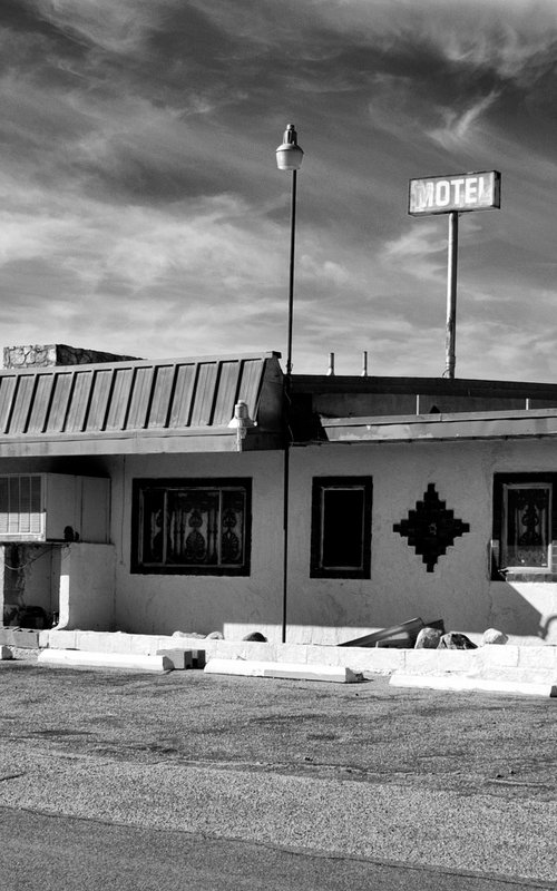 DESERT MOTEL by William Dey