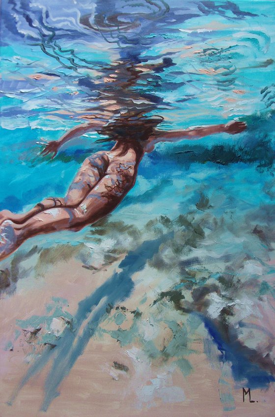 " UNDERWATER GIRL SWIMMING  "