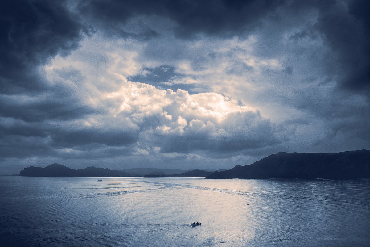 Quiet evening on the seaside. by Valerix