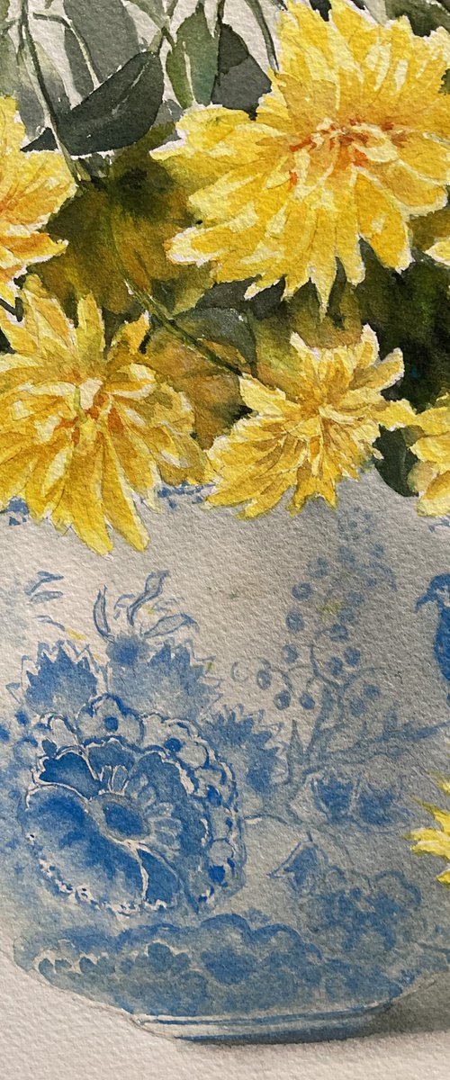 Sunshine yellow bouquet, golden spheres by Natalia Butenko