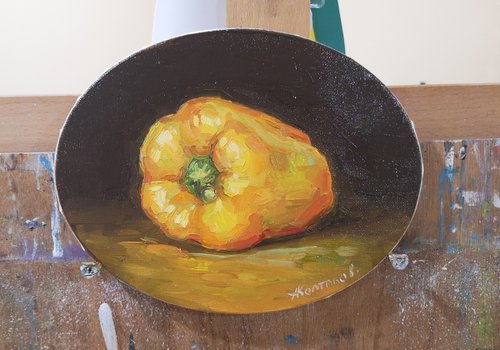 Yellow pepper (7x9" oval canvas) by Alexander Koltakov