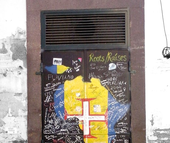 Madeira Street Art Cross