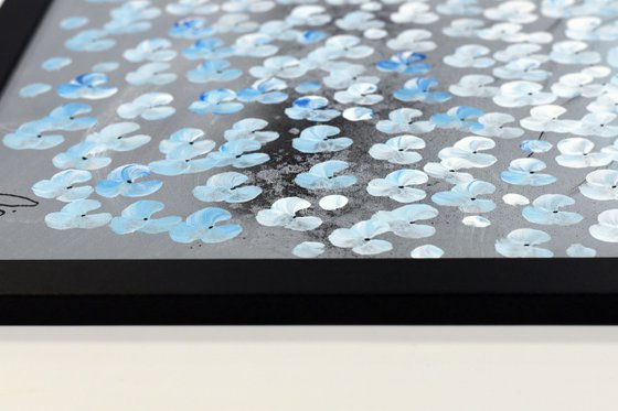 Blue Blossom Light