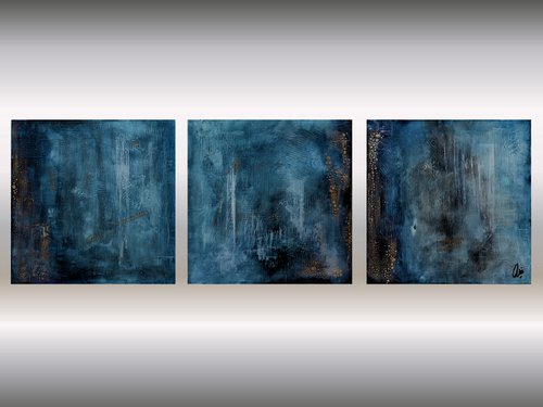 Deep Blue by Edelgard Schroer