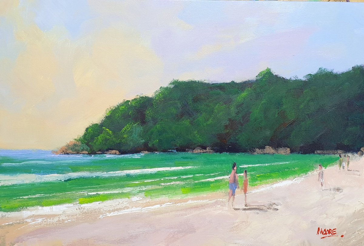 Noosa Beach Morning by Rod Moore