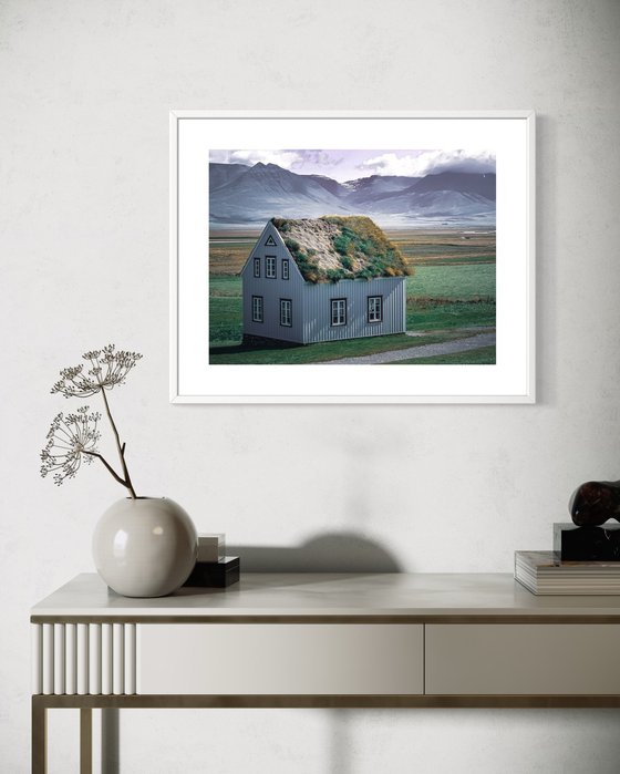 ICELAND HOUSE TORP