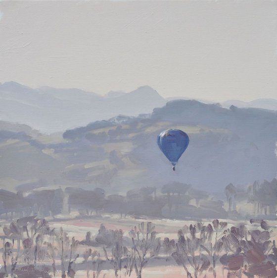 April 09, hot air balloon in the morning light