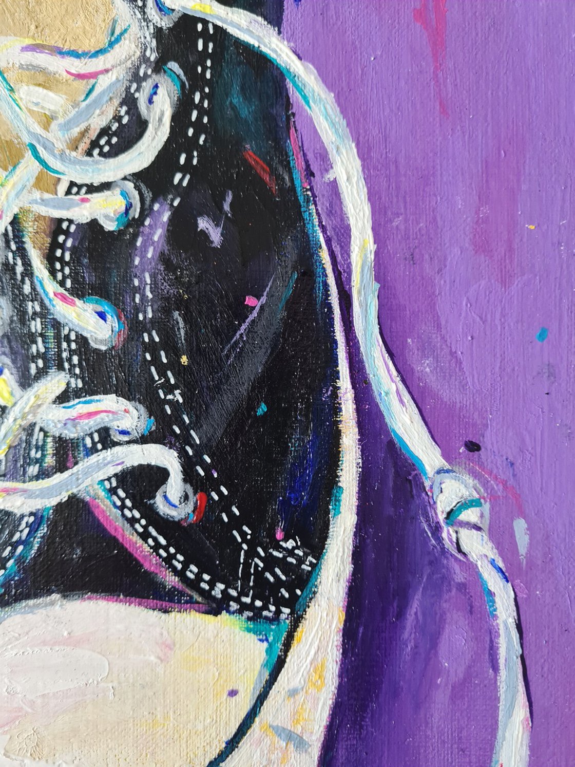 painting converse with acrylic paint