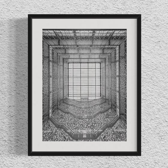 THE GREY GEOMETRIES