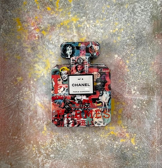 Chanel N5 Paris Tokyo