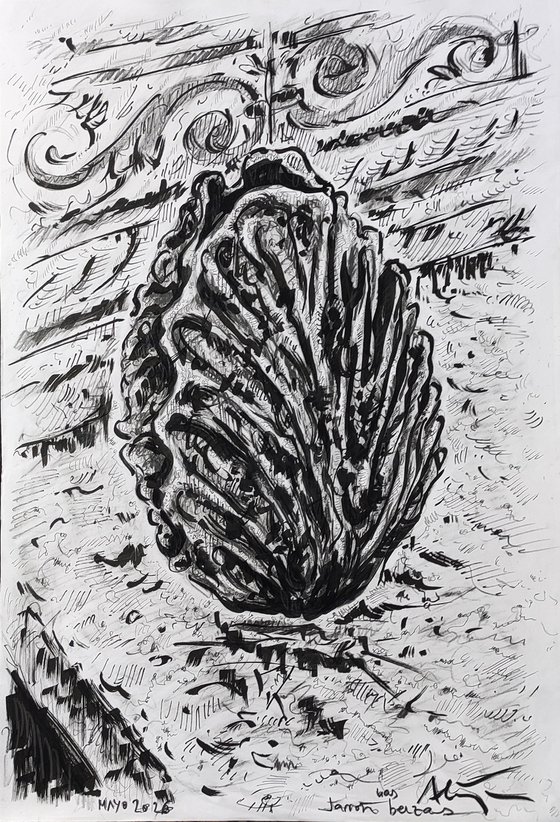 Vase in the cabbages