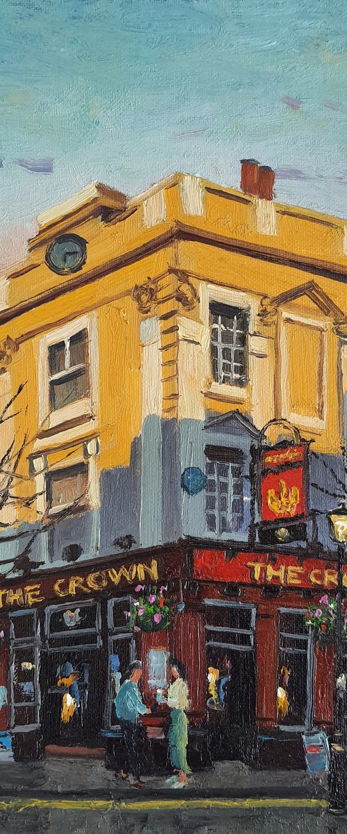 The Crown Covent Garden London by Roberto Ponte