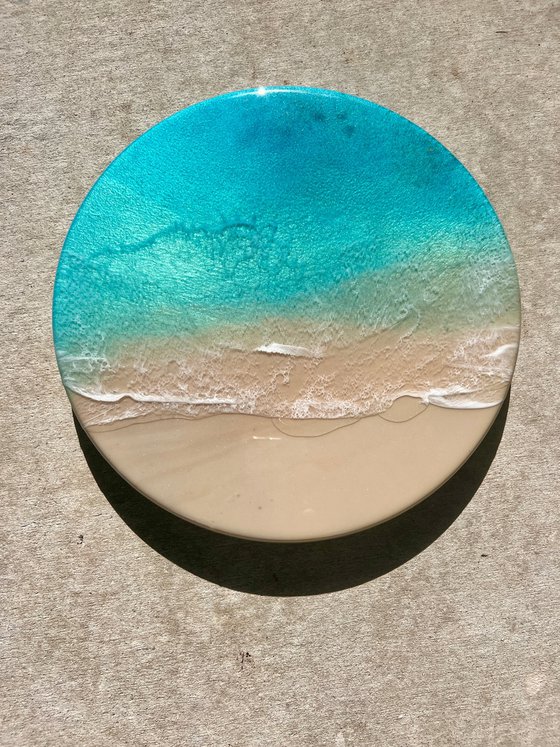 Round ocean #65