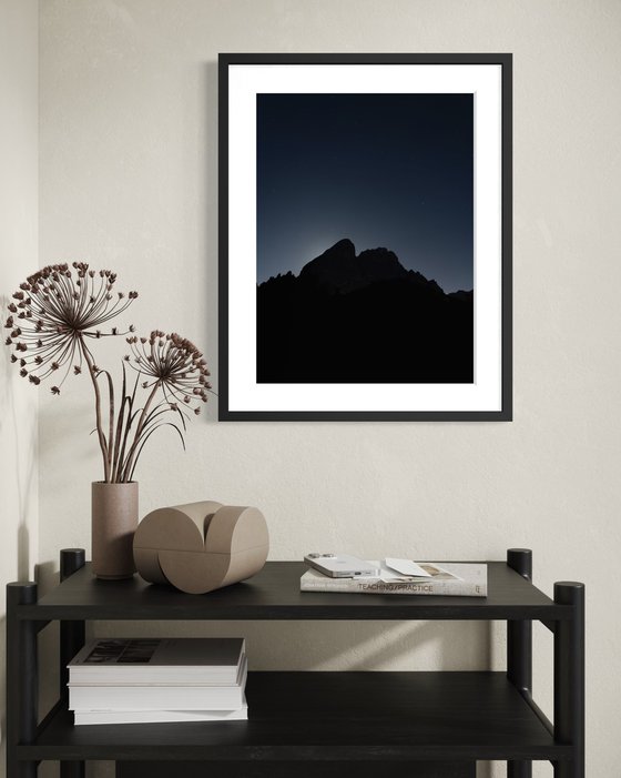 MOUNTAIN NIGHT