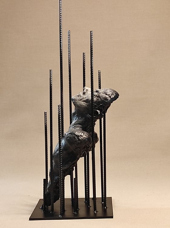 "Resilience pillars " Unique sculpture