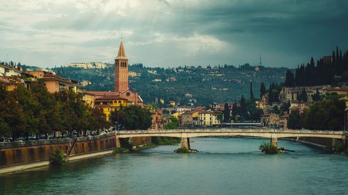 Verona cityscape by Vlad Durniev