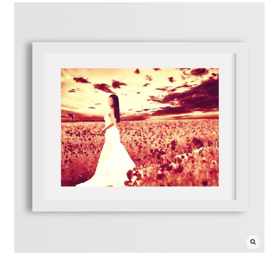 FIELDS OF HOPE | 2017 | DIGITAL ARTWORK PRINTED ON PHOTOGRAPHIC PAPER | HIGH QUALITY | LIMITED EDITION OF 10 | SIMONE MORANA CYLA | 40 X 30 CM | PUBLISHED