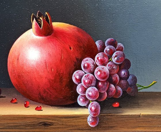 Still life with pomegranate and grape (24x30cm, oil painting, ready to hang)