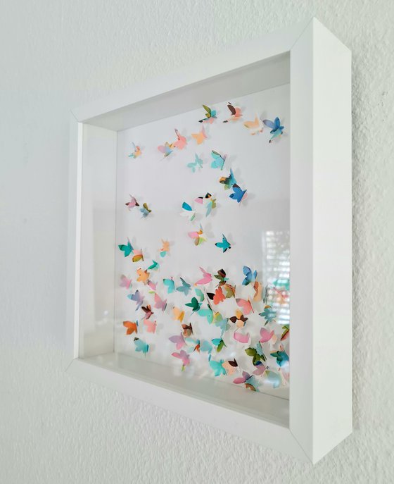 Box - Happy Butterflies in Pastel