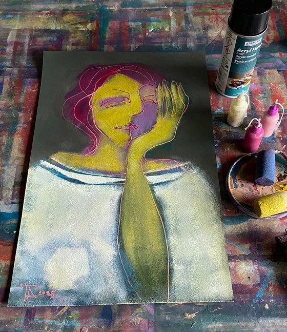 Portrait with pink hair.