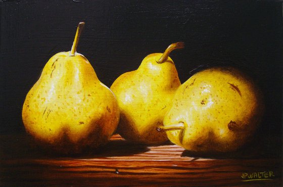 3 pears in chiaroscuro