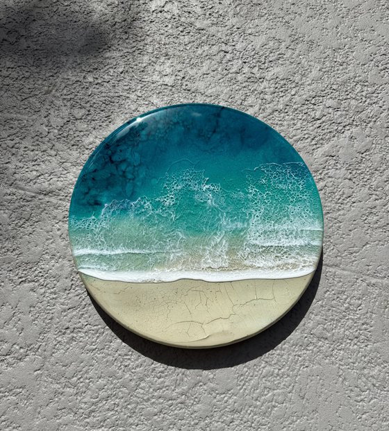 Round ocean #106