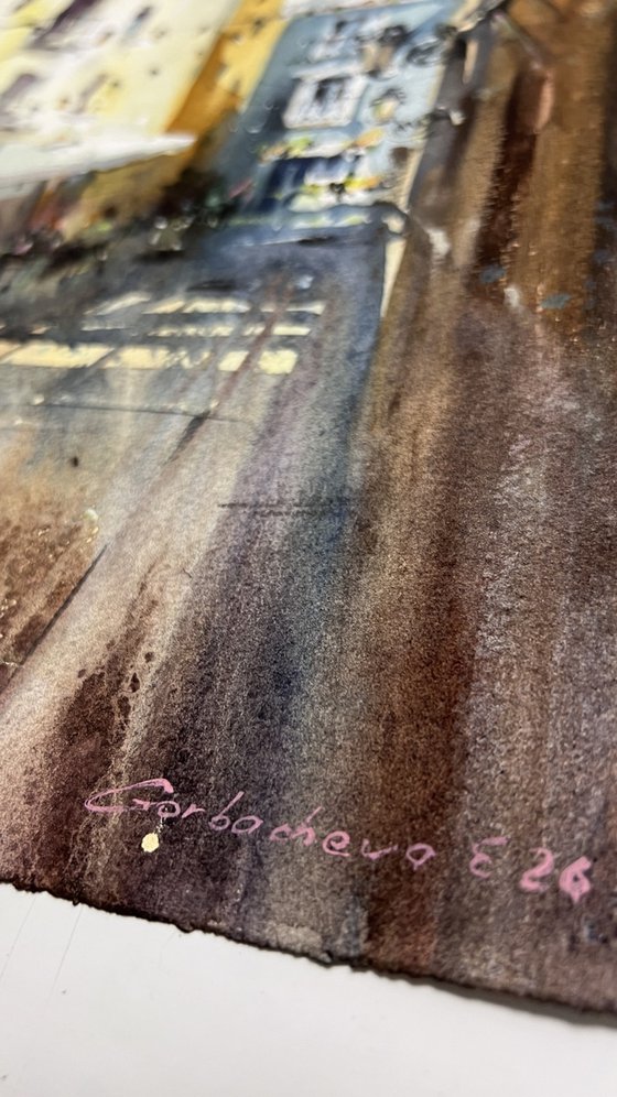 Sunlit Valencia Alley