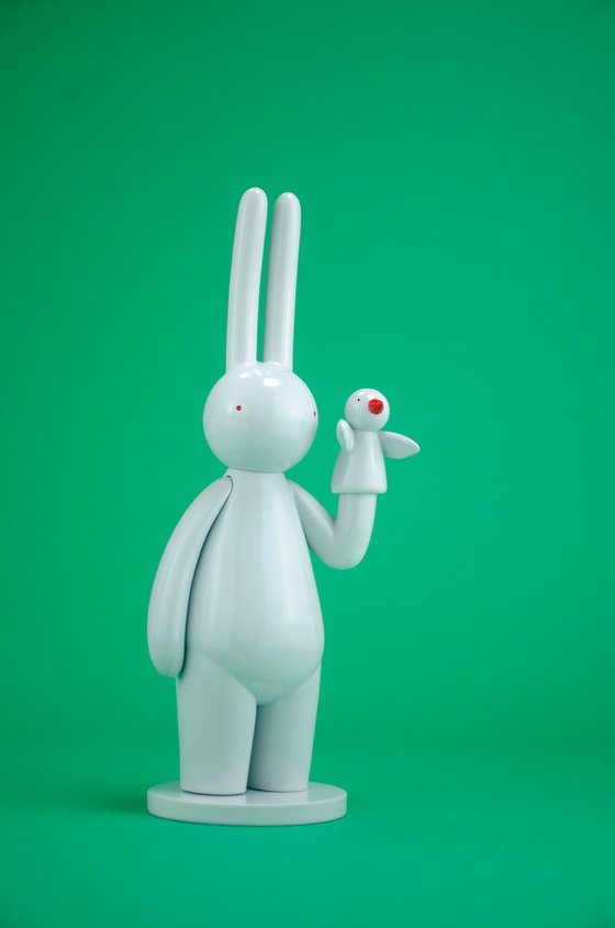 THE WORLD OF IN-JOKES: Love-Hate Paradox