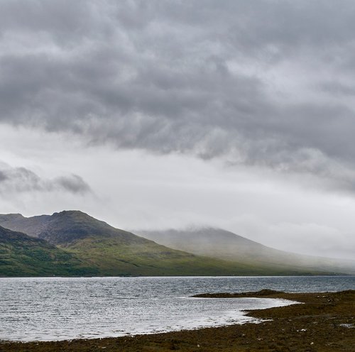 The rain cometh by Dean Buckfield