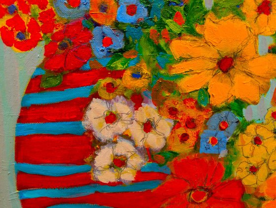 Striped wase with Flowers.