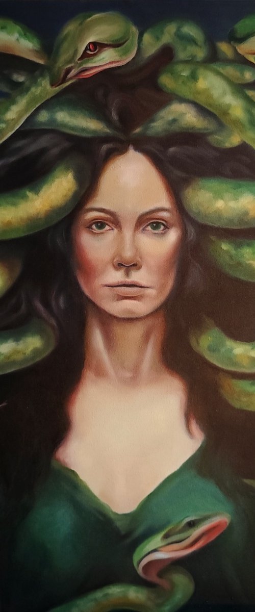 Madam Medusa by Veronica Ciccarese