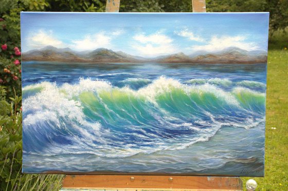 Blue sea waves