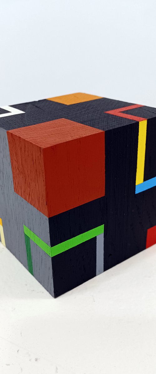 Cube e by Luis  Medina