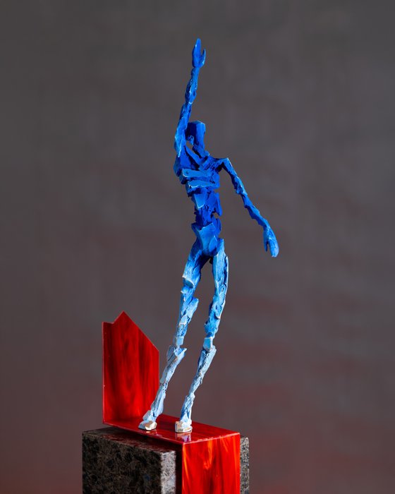 TOSI VI