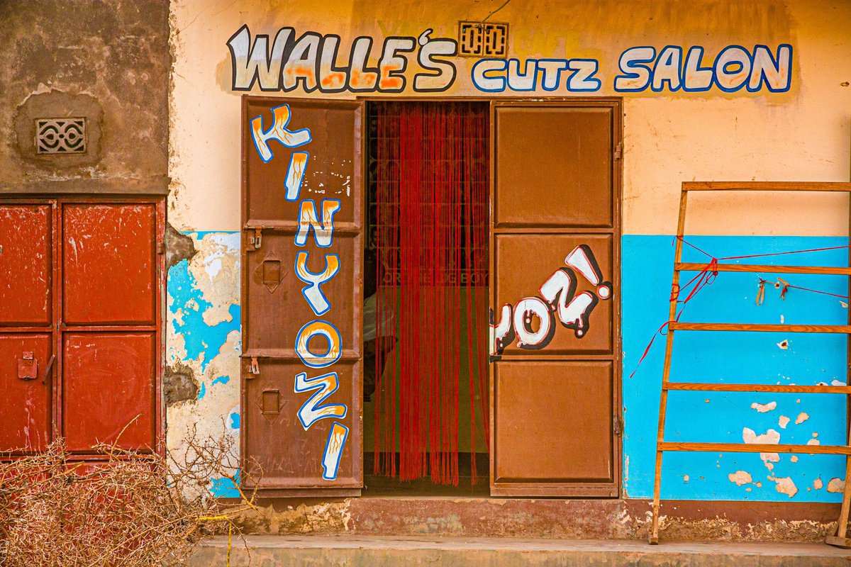 Photorealistic Cityscapes Photograph By Fatima Mian, 24 X 36, Salon Ii, Original Artwork