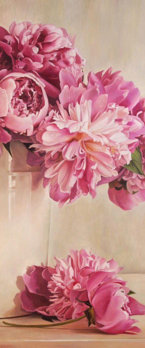 peonies by Darya Klunnikova