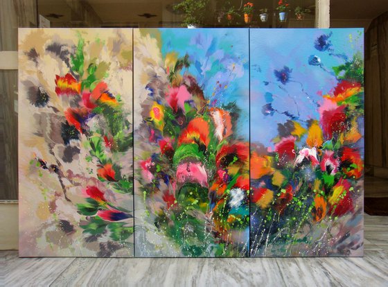 XL TRIPTYCH  Landscape with colorful Flowers