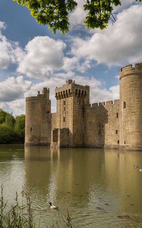 Bodiam Castle by Kevin Standage