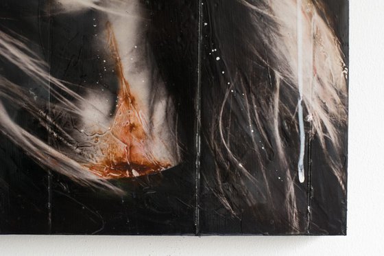 "Awaken" (40x40x3cm) - Unique portrait artwork on wood (abstract, portrait, gouache, original, painting, coffee, acrylic, oil, watercolor, encaustics, beeswax, resin, wood, fingerpaint)