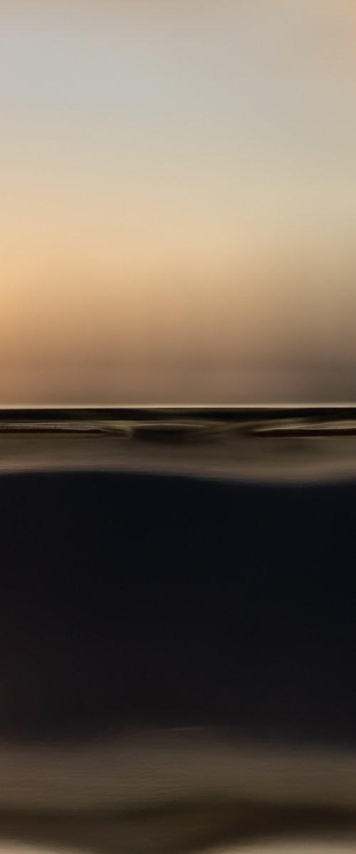 FLUID HORIZON XLV - SEASCAPE PHOTOART by Sven Pfrommer