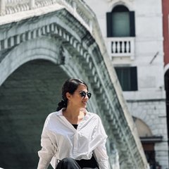 Visit Zahra Karimi shop