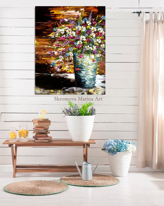 FRAGRANT GIFT FROM THE FIELDS - Wildflowers. Beautiful still life. Summer daisies. Forbs. Aroma. Abstraction.