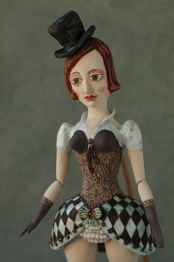 From the Cabaret girls, Varieté Girl with a cylinder hat. Wall sculpture by Elya Yalonetski