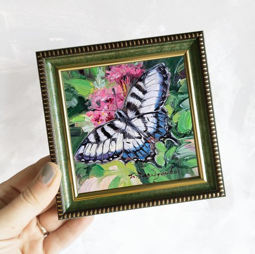 Giant Swallowtail butterfly painting by Nataly Derevyanko