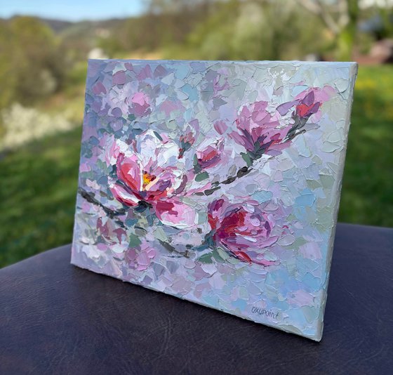 "Magnolia" palette knife oil painting