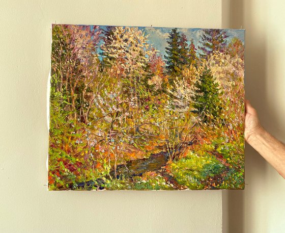 Amid hills and wooded slopes
