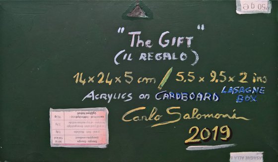 - THE GIFT - ( 14 x 24 x 5 cm )