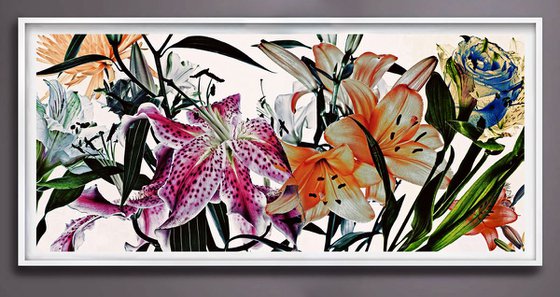 WHITE FLOWERS 9161 (framed photo-painting)