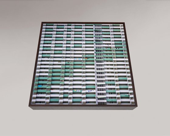 Vertical Domino